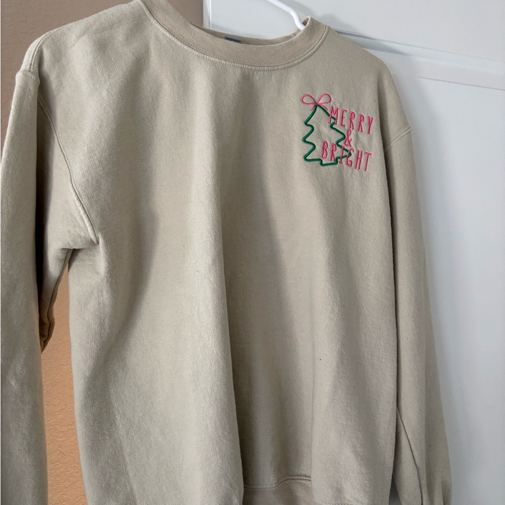 Merry & Bright Beige Sweatshirt